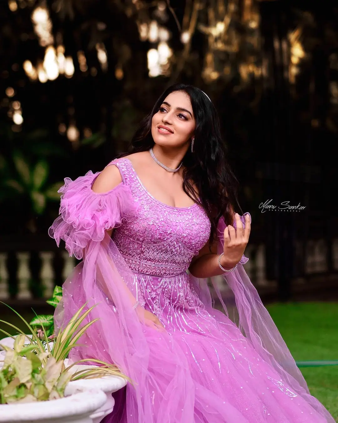 MALAYALAM GIRL MALAVIKA MENON IN VIOLET GOWN 2